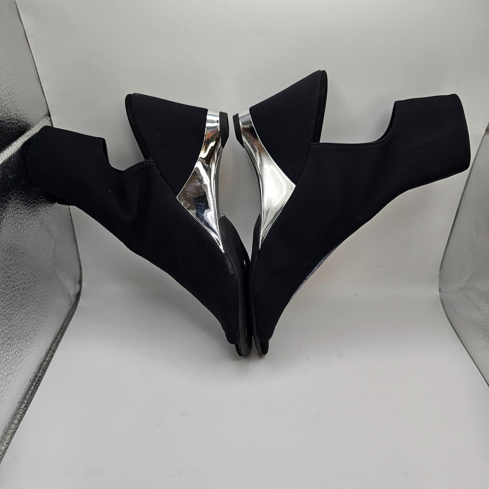 NIB Onex Women's Gabriella Heels Black/Silver Size 9 Onex recommends sizing up - Picture 3 of 8